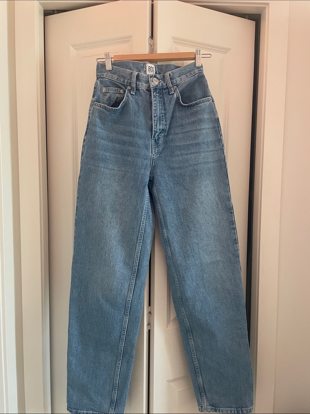 BDG High-Rise Straight Leg Jeans in Light Blue Wash